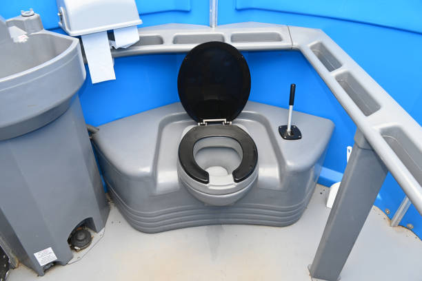 Best Construction site porta potty rental  in Morrice, MI
